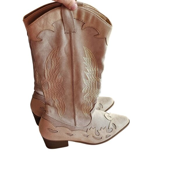 Vintage Western Cowboy Style Beige Embroidered Suede Boots With Low Block Heel F - Picture 8 of 15